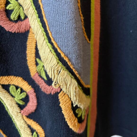 Bob Mackie Wearable Art Black Embroidered Paisley Sweater XS Long Sleeve - Picture 4 of 7